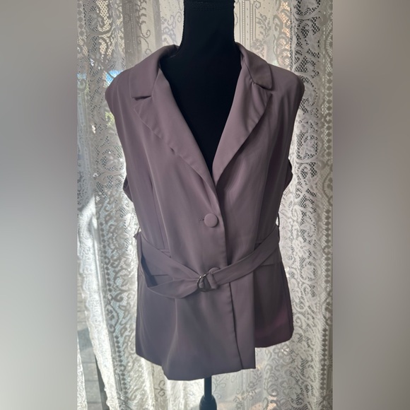 Hyfve Lavender Purple Sleeveless Belted Blazer Womens Size Large L - Picture 7 of 7